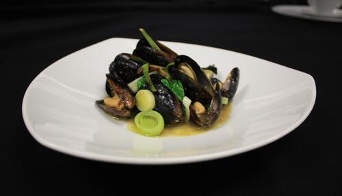 6 pei mussles - lauren cerullo