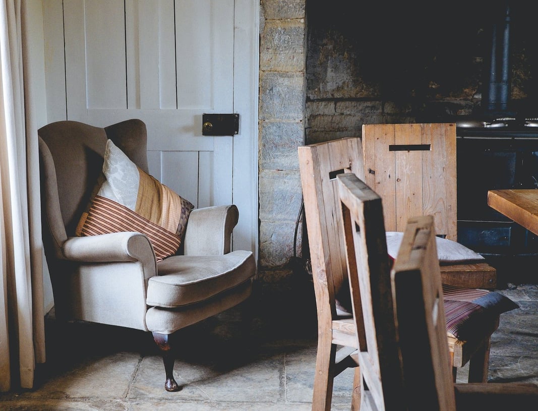 A Quick Look at the History of Rustic Style